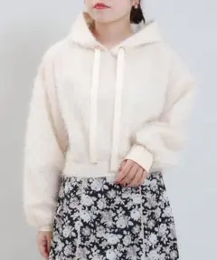 ASTORIAODIER トップスのサムネイル