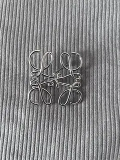 2025年最新】ロエベ ブローチの人気アイテム - メルカリ