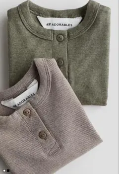 H&M ADORABLES コットンヘンリーネックトップス２枚 100サイズ