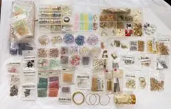 5万円相当の大量アクセサリーパーツ、レジンパーツまとめ売り