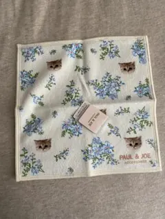 PAUL & JOE 花柄猫プリントハンカチ