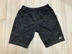 YONEX ヨネックス　ハーフパンツ ブラック 柄あり