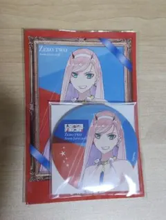 ダリフラ アニメジャパン ゼロツー缶バッチ ポストカードセット 未開封