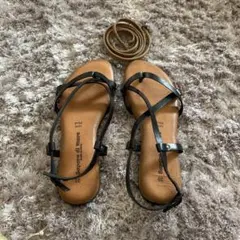 黒のストラップサンダル 35サイズ