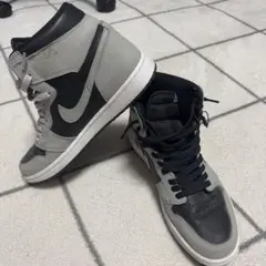 Nike Air Jordan 1 シャドウ