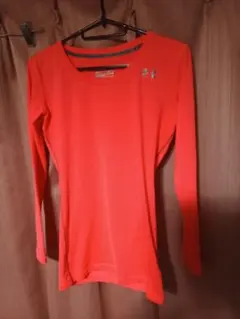 Under Armourアンダーアーマー HeatGearショッキングピンク