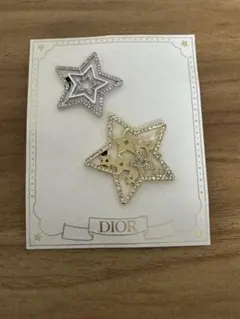 Dior 星形ピンバッジ 2個セット