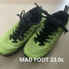 MAD スニーカー ネオングリーン　23.0のサムネイル