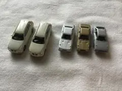 ミニカーセット ベージュ　ホワイト シルバー ゴールド　5台セット