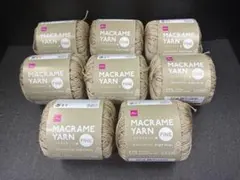 ダイソー毛糸　マクラメヤーン　細　ブライトベージュ　8玉