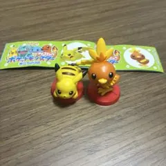 未使用品チョコエッグ　ポケモン　ピカチュウ アチャモ