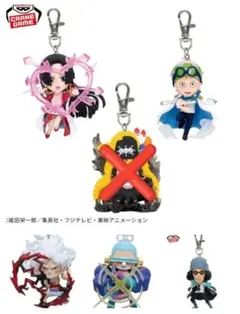 【新品未使用】 匿名配送 ワンピース フィギュアキーホルダー 5点セットのサムネイル
