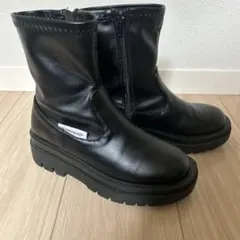美品 ピンクラテブーツ 22.0cmのサムネイル