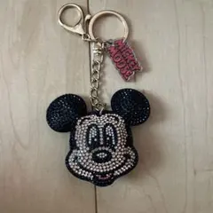ミッキーマウス　キーホルダー　ビーズ