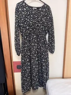 earth music&ecology 花柄長袖ワンピース