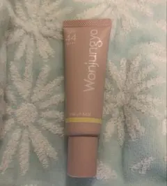 Item thumbnail for item 07e50570-74fa-45aa-b6c5-9c5a9cce19ff