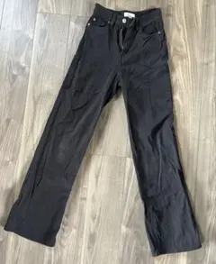 H&M ブラック デニムパンツのサムネイル