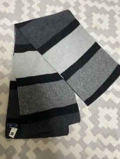 新品未使用　GAPギャップマフラー