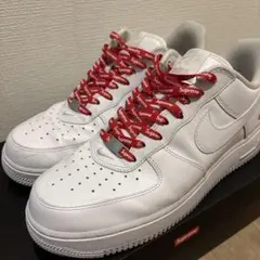 Nike Air Force 1 Supreme ホワイト