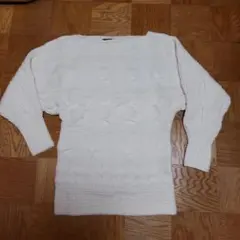 ホワイト ケーブルニット 長袖セーター