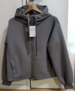 しまむら パーカー