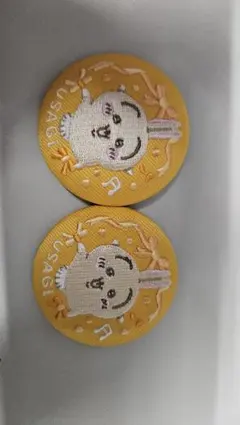 ちいかわ うさぎ 刺繍缶バッジ 2個セット