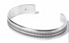 2025年最新】undercover バングルの人気アイテム - メルカリ