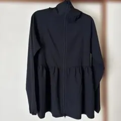☆新品☆coca UVカットパーカー黒Sサイズのサムネイル