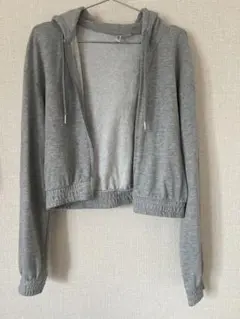 H&M クロップド丈 ジップアップパーカー グレーのサムネイル