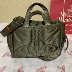 Vivienne Westwood アイダーダウン ボストンバッグ カーキ L Vivienne Westwood アイダーダウン ボストンバッグ カーキ L