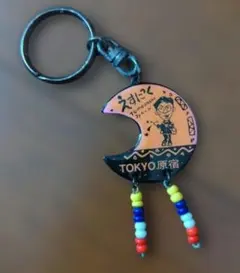 ​昭和レトロ ファンシー キーホルダー TOKYO 原宿 えすにっく ビーズ足