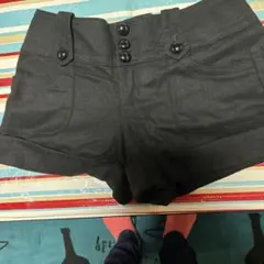 [美品]バーバリーブルーレーベル ショートパンツ ノバチェック 刺繍