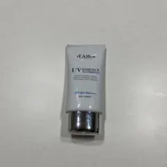 d'Alba UV Essence Waterfull 日焼け止めクリーム