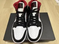 AIR JORDAN 1 MID ジョーダン