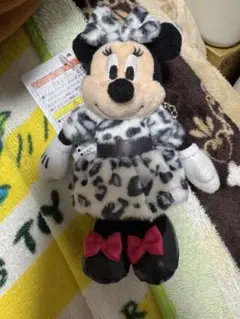 ミニーマウス ヒョウ柄 ぬいぐるみ
