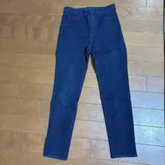 UNIQLOスキニーパンツ　ダークブルー　ハイライズ　ウルトラストレッチ