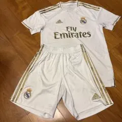 Real Madrid ホームユニフォーム シャツSサイズ　パンツMサイズ