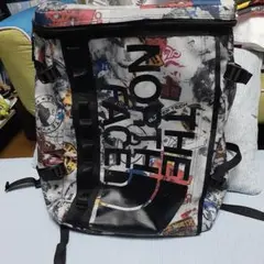 【希少】THE NORTH FACE ヒューズボックス ステッカー柄 2 30l