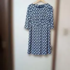 Item thumbnail for item afb322ee-d9a4-4748-a7f8-75d952e04940