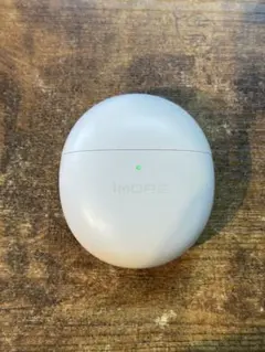 1 MORE ワイヤレスイヤホン　Bluetoothのサムネイル