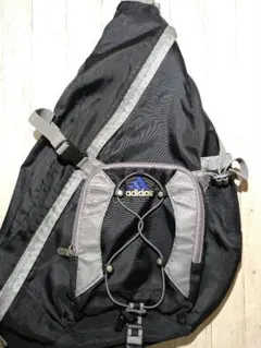 00s adidas ワンショルダーバッグ 黒 テック系 Y2K 90s