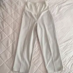 honono マタニティ センタープレス パンツ ベージュ