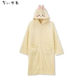 ちいかわ　うさぎ　着る毛布　しまむら　パジャマ　ルームウェア