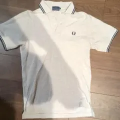 FRED PERRY ライトグレー ポロシャツ