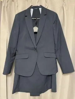レディーススーツPARISSIMA YUKI TORII