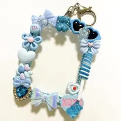 トレカケースデコ【水色】キーホルダー B8トレカサイズ 推し活 レジンデコ