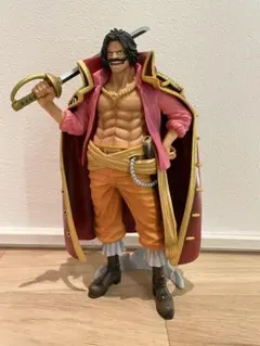 ワンピース バンプレくじ　A賞　ゴール.D.ロジャー フィギュア