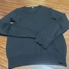 Vネック ニット セーター ブラックのサムネイル