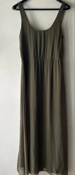 ZARA TRAFALUC キャミワンピース カーキ Mサイズのサムネイル