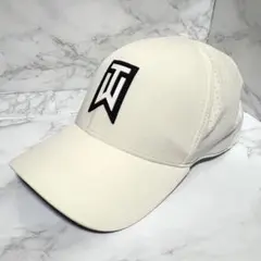 y111520 NIKE GOLF CLASSIC99 キャップ　ホワイトM/L